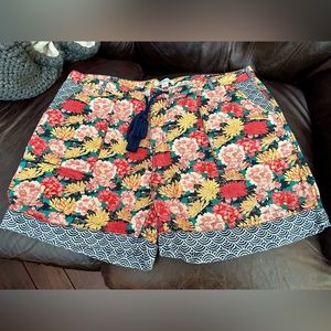 Sundance Kalini Shorts. XL Floral multi colored. Like New.